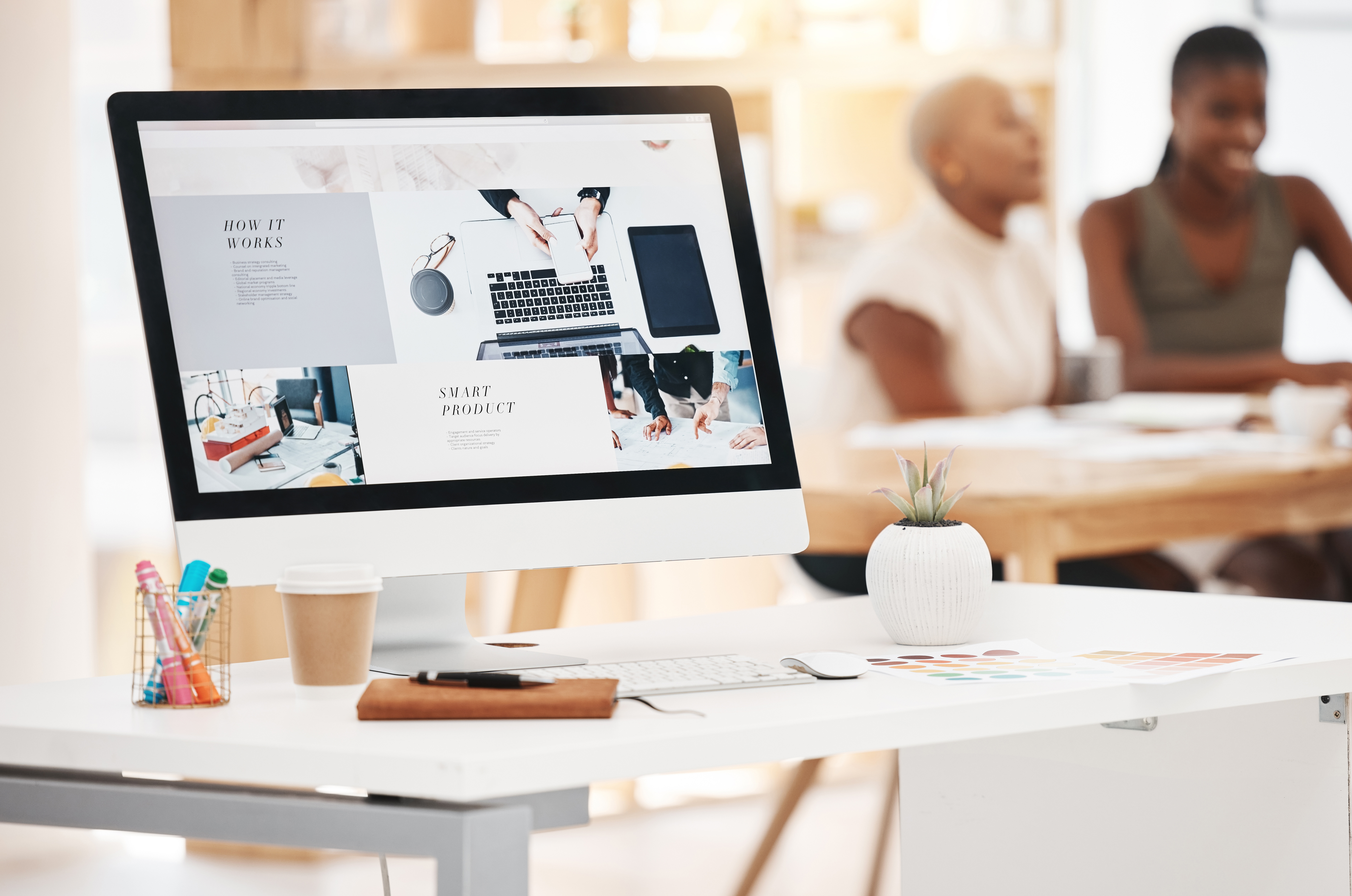 Read more about the article AI Is Designing Websites Now – But Here’s Why Humans Still Win