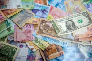 Read more about the article Why the World Uses Different Currencies